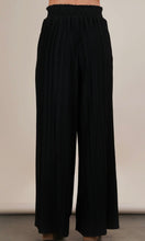 Ronan Black Solid Wide Leg Pleated Pants