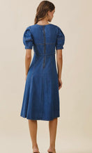 Sevyn Puff Sleeve Midi Dress