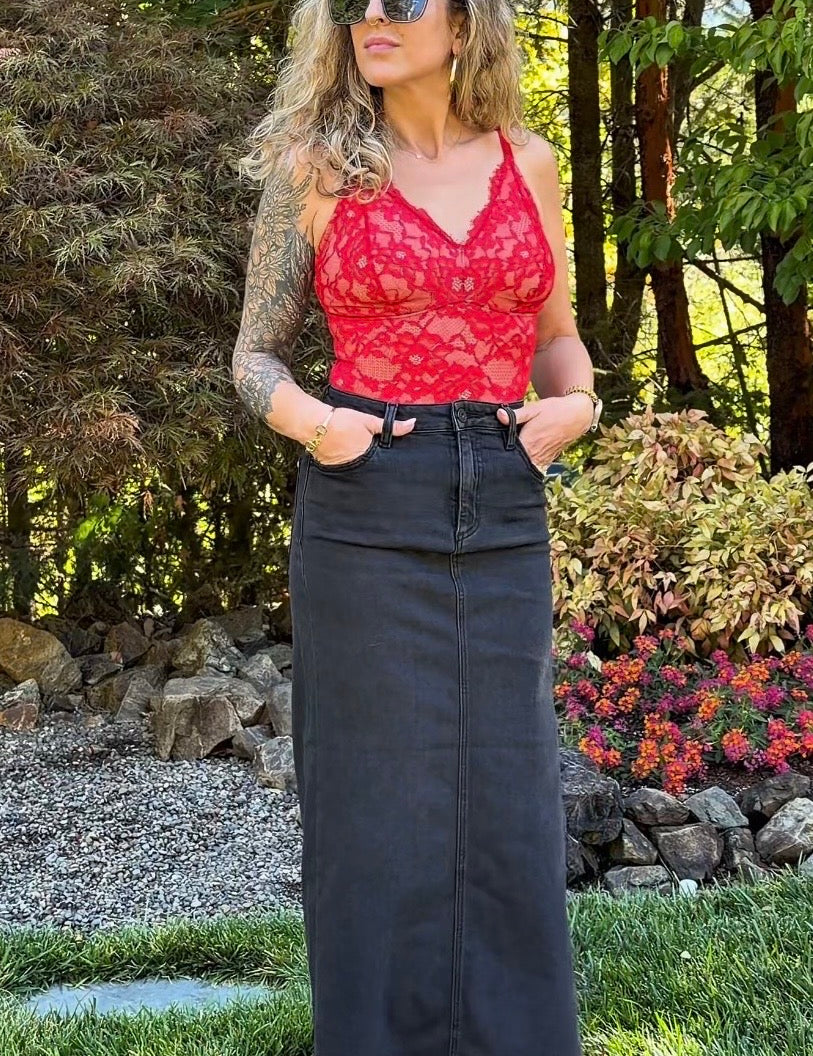 Vivienne Black Skirt