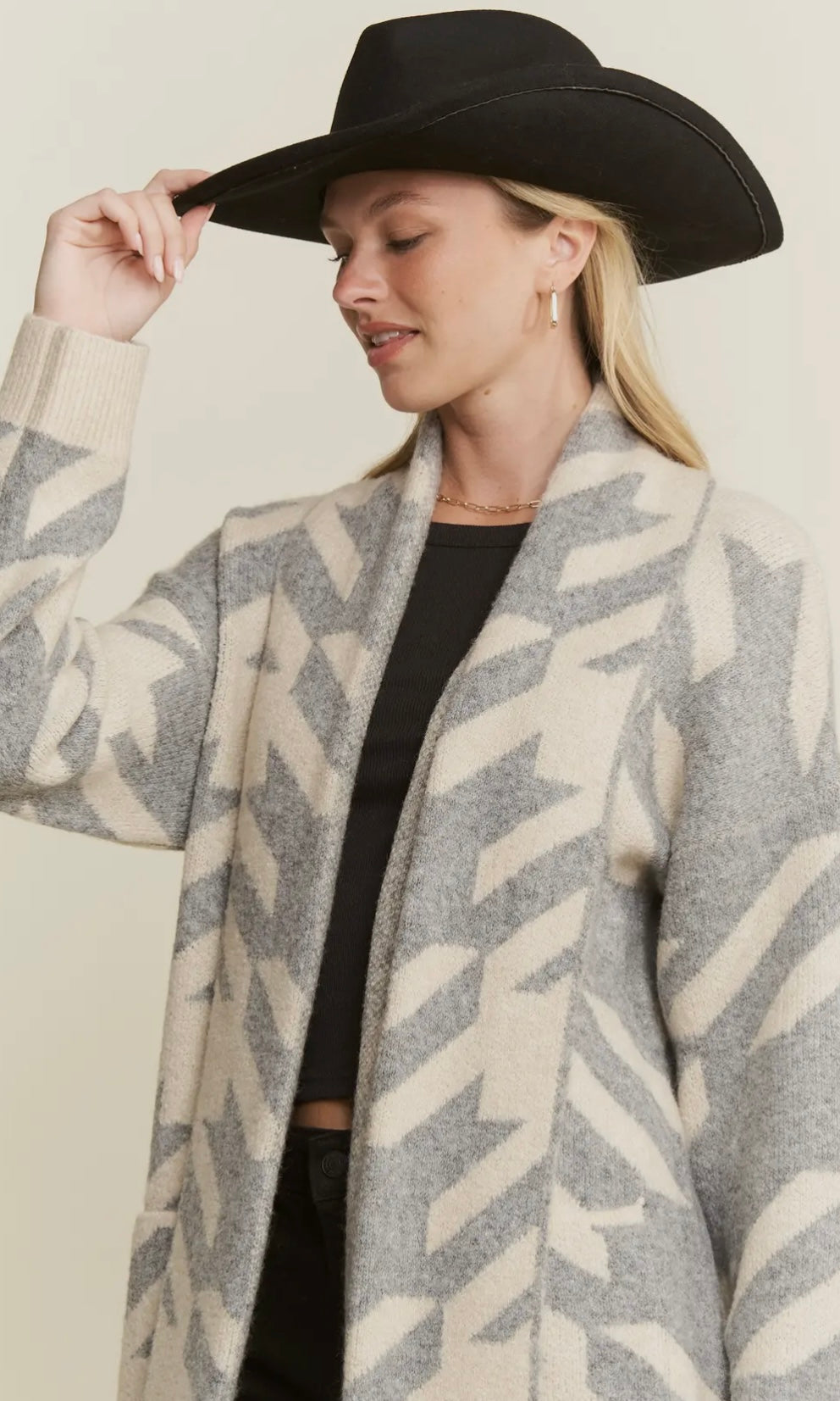 Ruthie Giant Houndstooth Print Cardigan