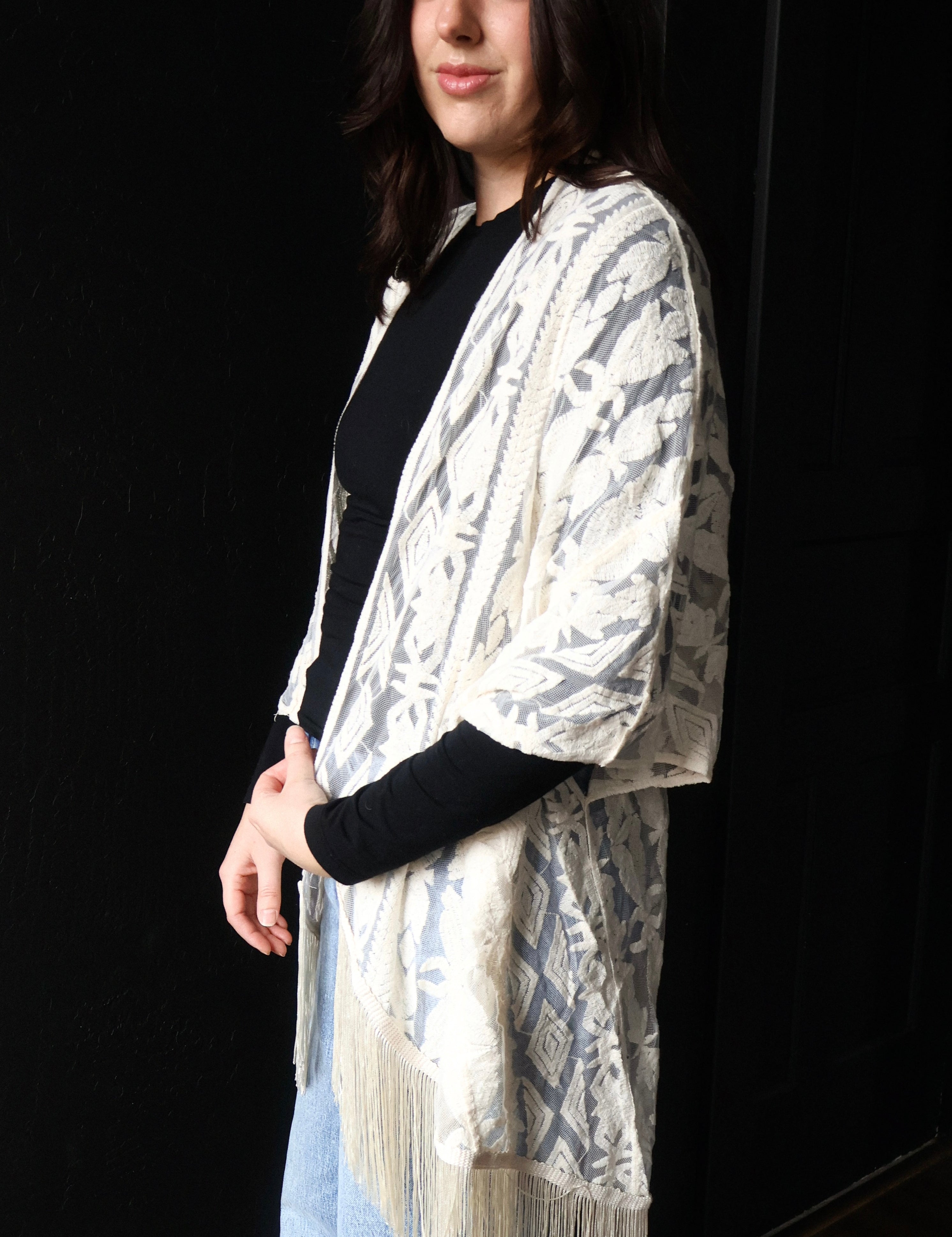 Quin Embroidered Fringe Hem Kimono