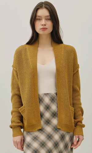 Lincoln Goldenrod Heathered V-Neck Long Sleeve Sweater