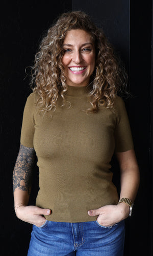 Nylah Moss Ribbed Short Sleeve Mock Neck Sweater