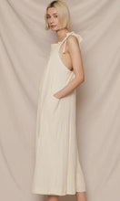Anthoni Cream Sleeveless Pleated Jumpsuit