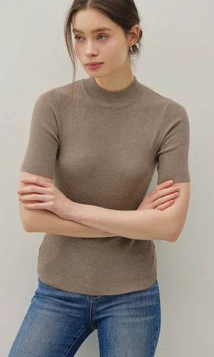 Nylah Heather Brown Ribbed Short Sleeve Mock Neck Sweater