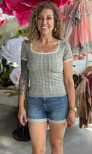Miles Dolphin Grey Lace Trimmed Floral Motif Seamless Tee