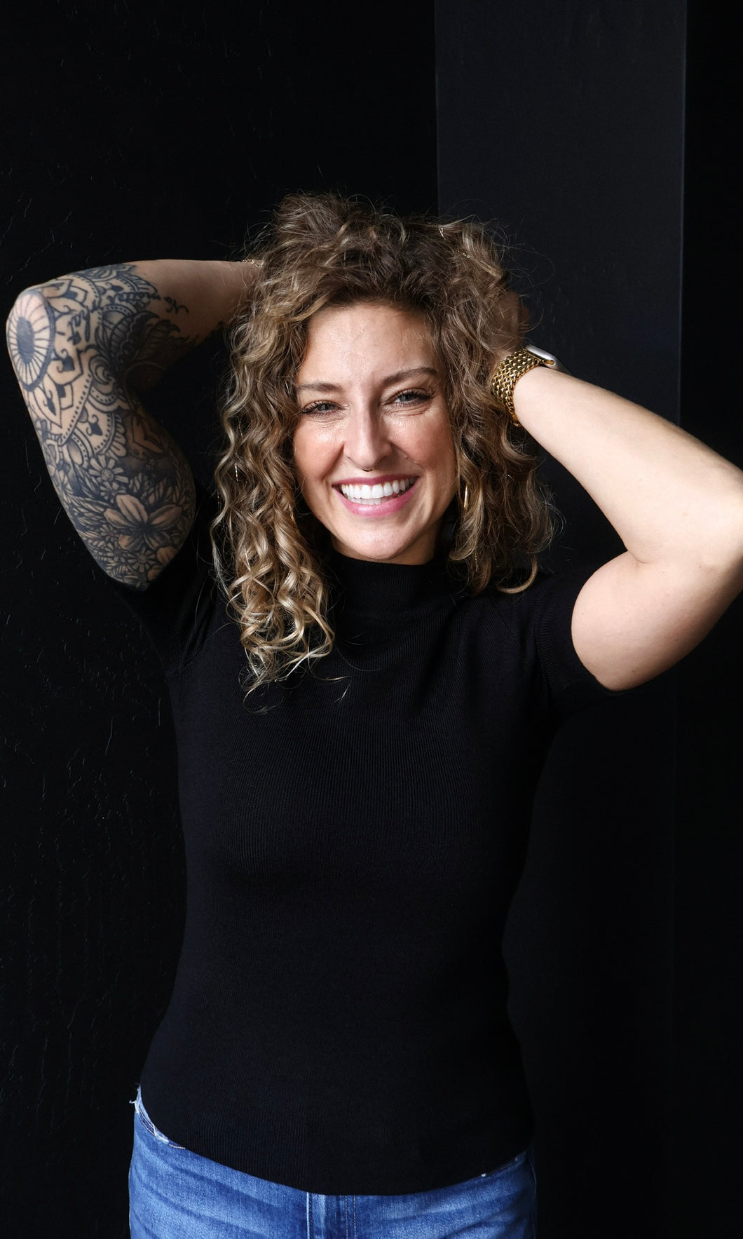 Nylah Black Ribbed Short Sleeve Mock Neck Sweater