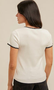 Frida White Contrast Edge Short Sleeve Sweater Knit Tee