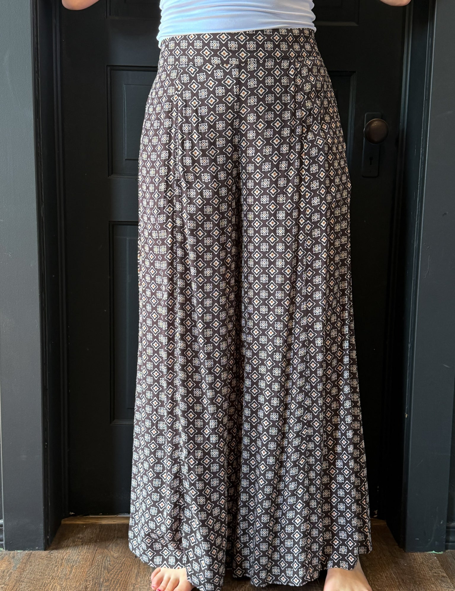 Kameron Printed Wide Leg Pants w/ Elastic Waistband