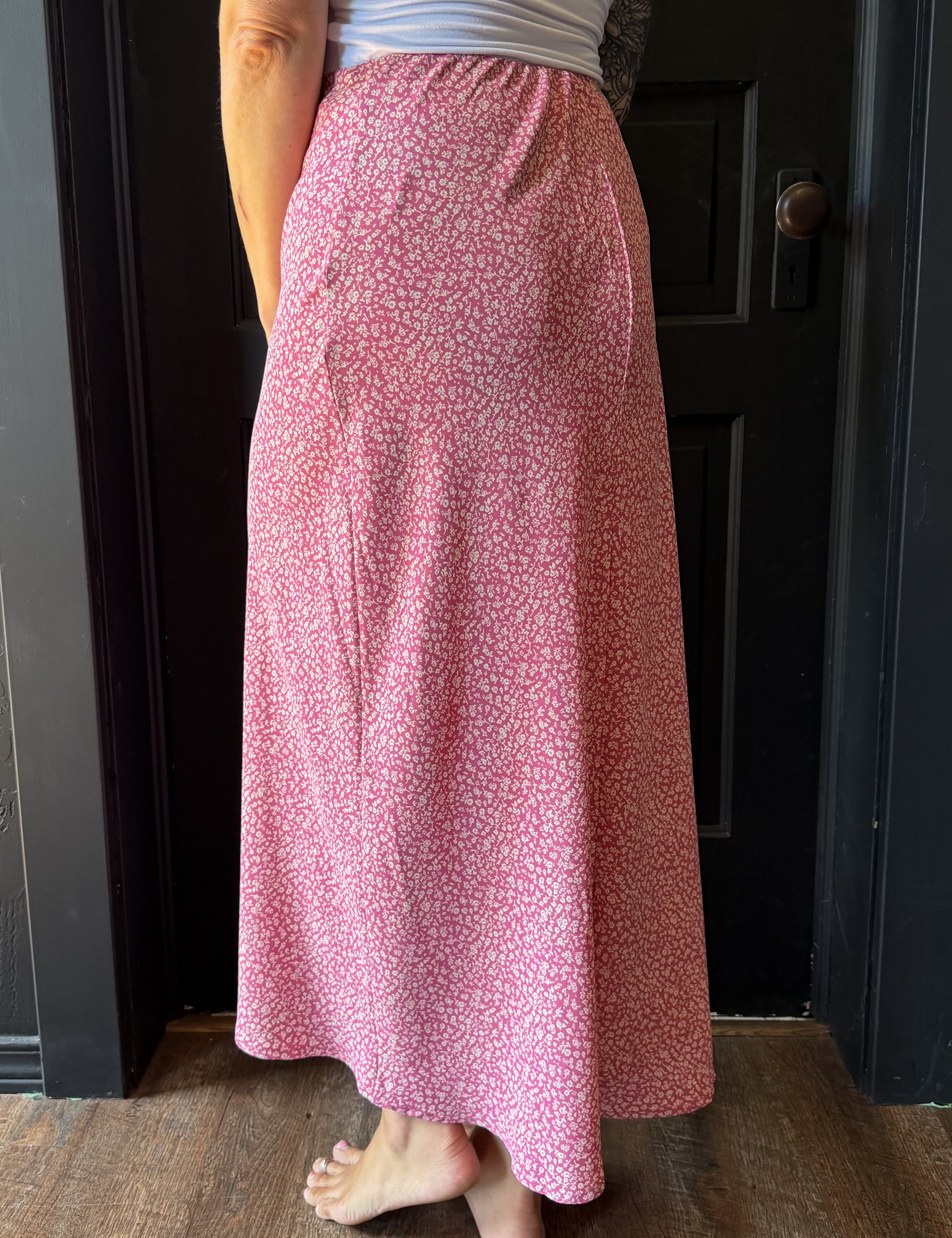 Lucy Print Midi Skirt With Elastic Waistband