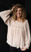 Oakland Natural Ruched Lace Accent Blouse
