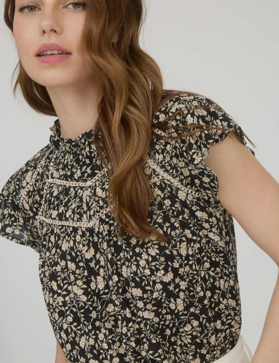 Lee Floral Lace Yoke Trim Ruffle Detail Short Sleeve Top