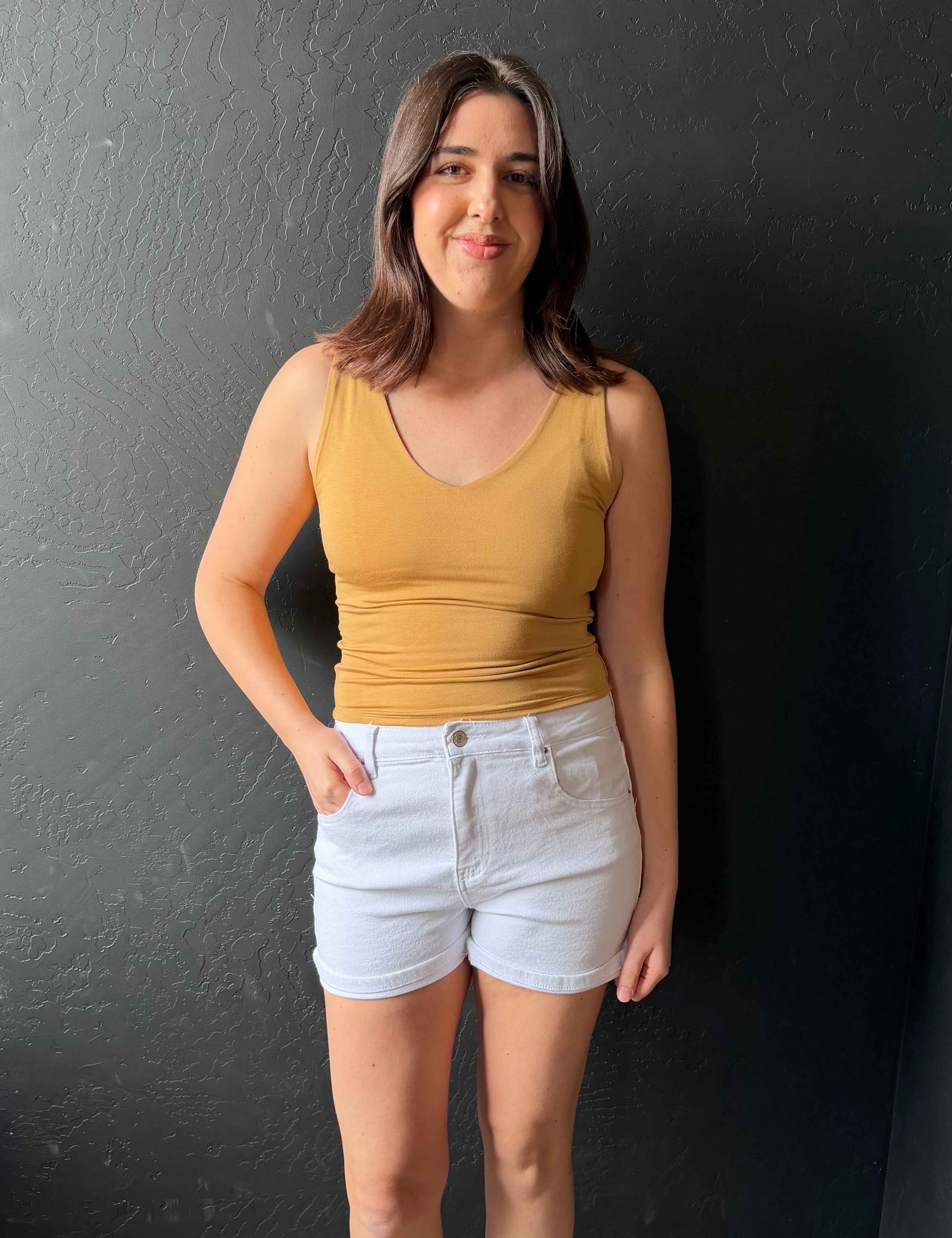 Elana 5 Pockets Cuffed Shorts