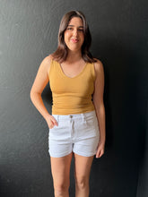Elana 5 Pockets Cuffed Shorts