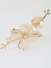 Emilio Delicate Flower Vine Arm Cuff