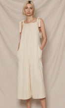 Anthoni Cream Sleeveless Pleated Jumpsuit