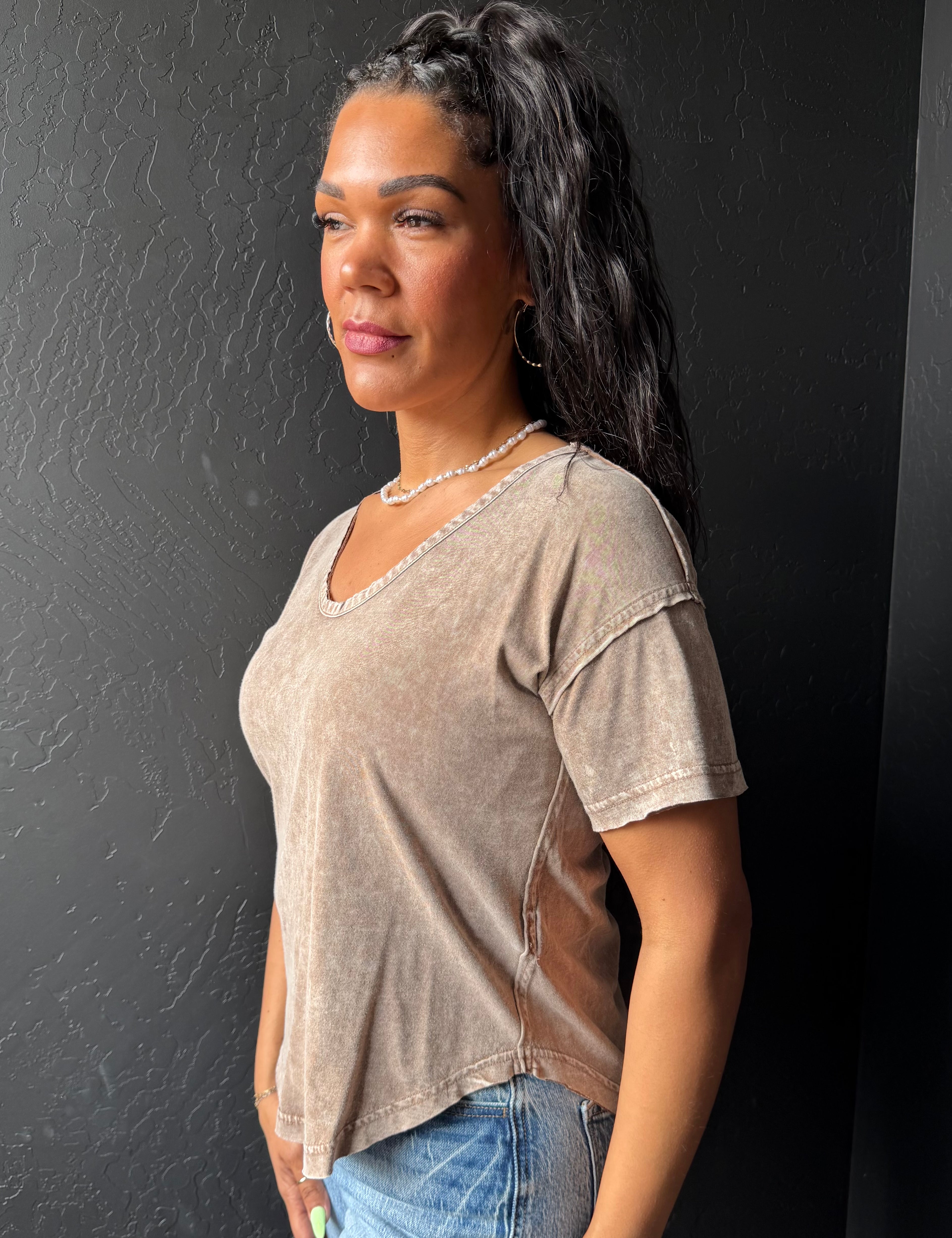 Calvin Washed Scoop Neck Raw Edge Short Sleeve Knit Top