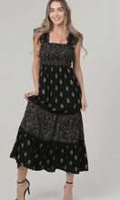 Peyton Cap Sleeve Maxi Dress W Alternating Tiers