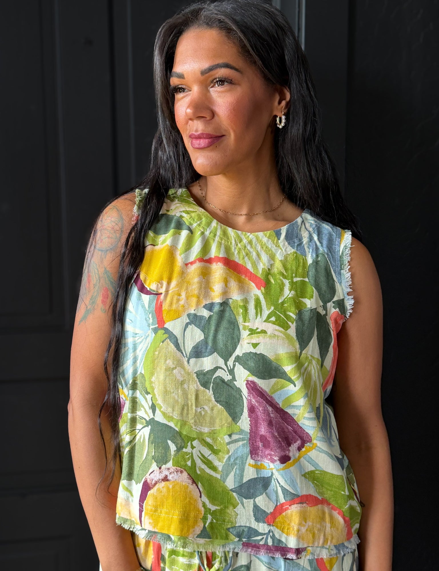 Haysen Tropical Print Sleeveless Top