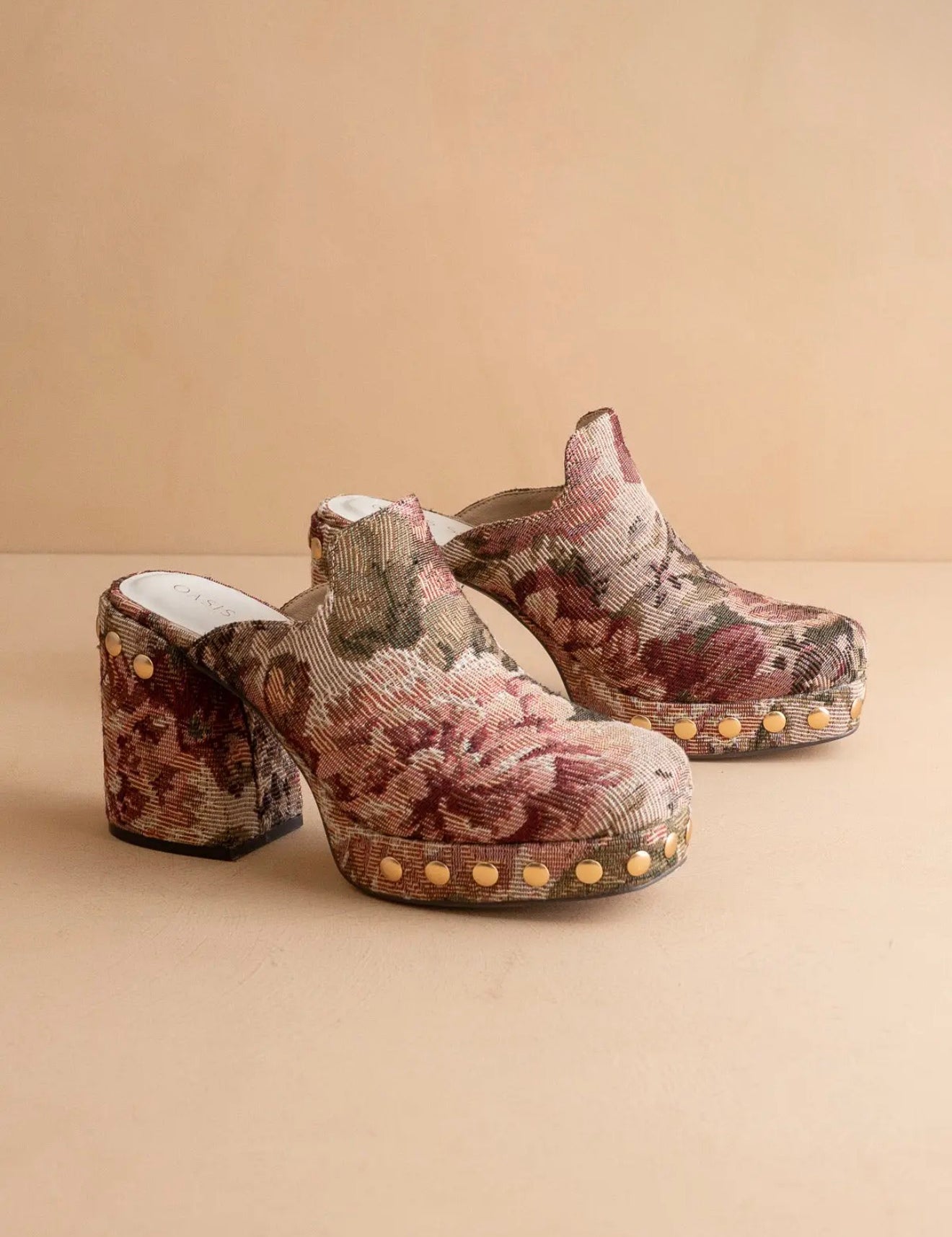The Sierra Mauve Tapestry Platform Clog Fall Mule
