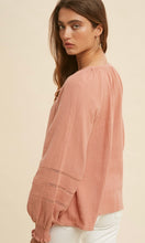 Almay Mauve Pink Lace Trim Peasant Shirt Top