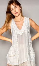 Aashi Ivory Floral Lace A-Line Top