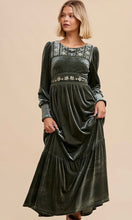 *SALE! Anya - Olive Boho Emboridered Folklore Velvet Maxi Dress
