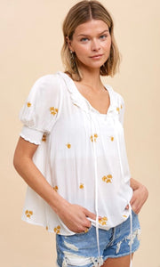 Asuni Off White Embroidered Peasant Shirt Top