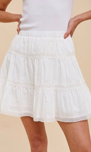 Atny - White Lace Trim Tiered Mini Skirt